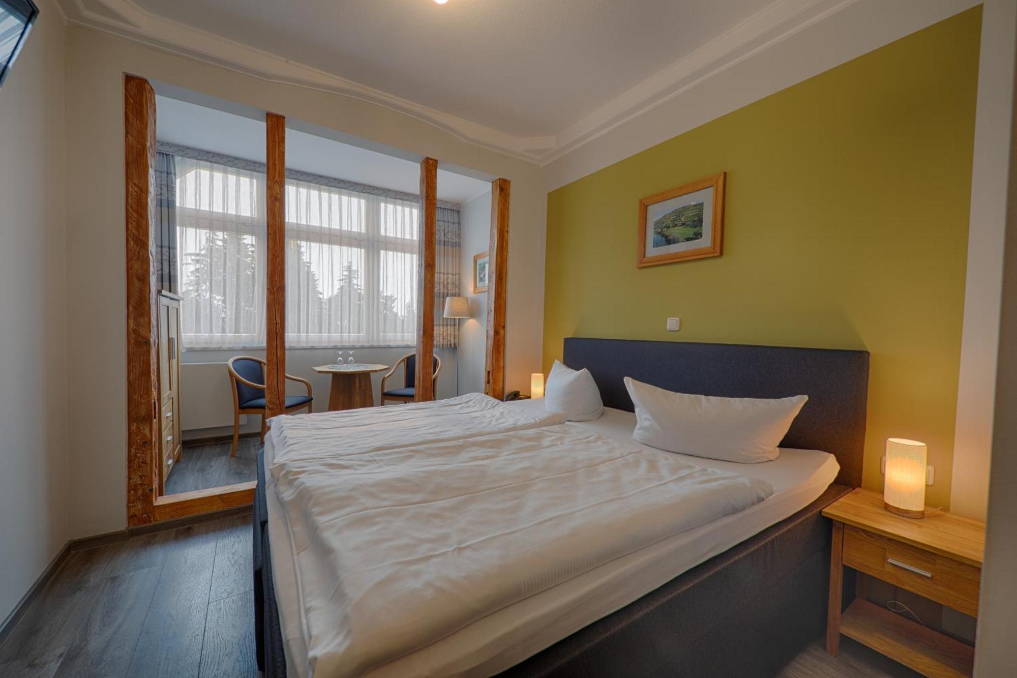 Hotel Und Berggasthof Spiessberghaus 프리에드리치로다 외부 사진
