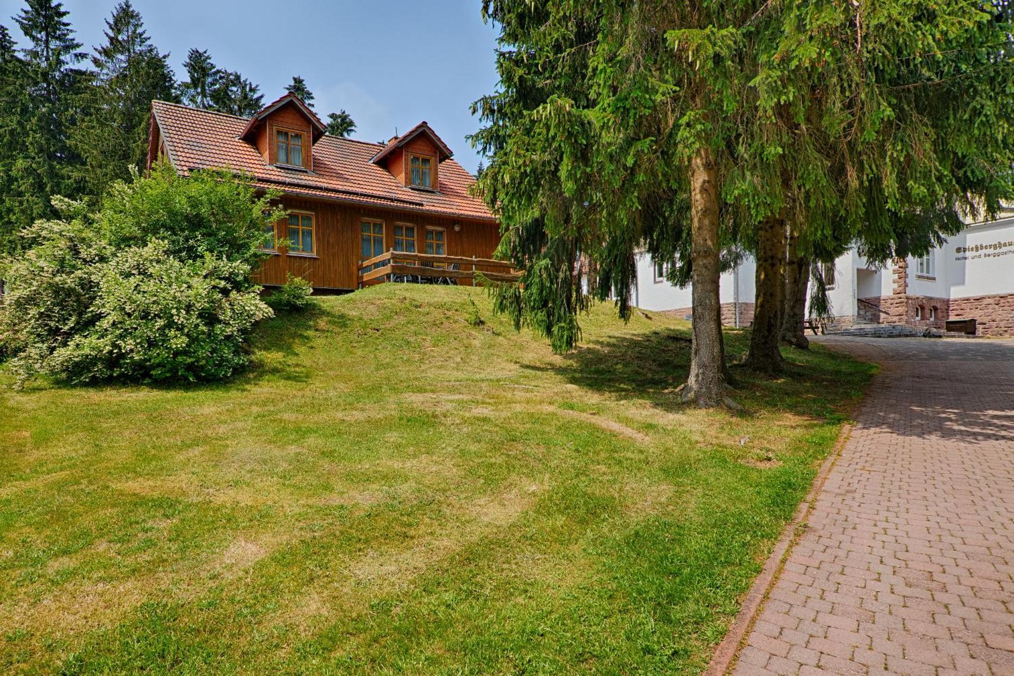 Hotel Und Berggasthof Spiessberghaus 프리에드리치로다 외부 사진