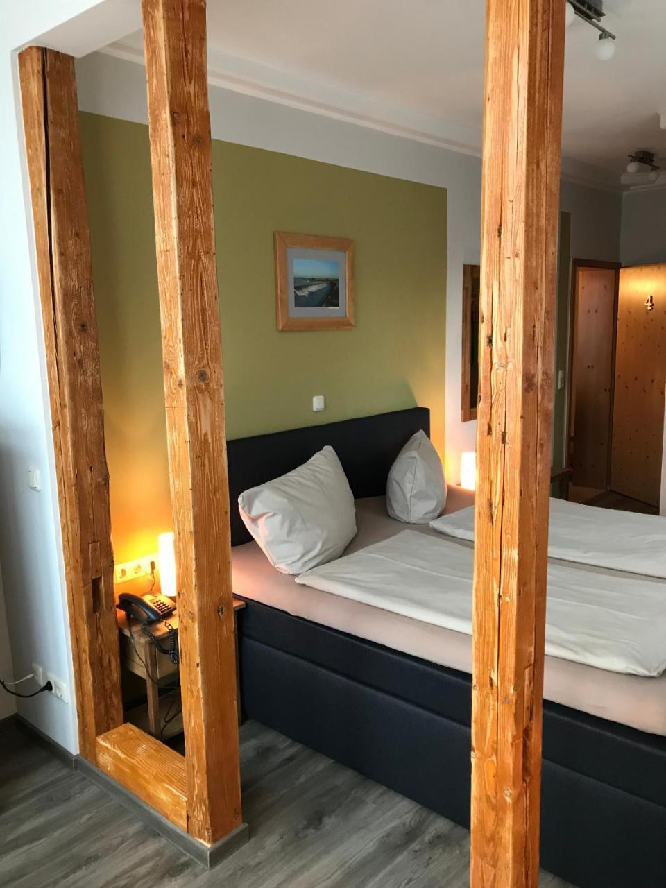 Hotel Und Berggasthof Spiessberghaus 프리에드리치로다 외부 사진